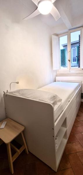Andrea - Sweet Dreams in Florence